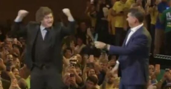  Javier Milei e Flávio Bolsonaro