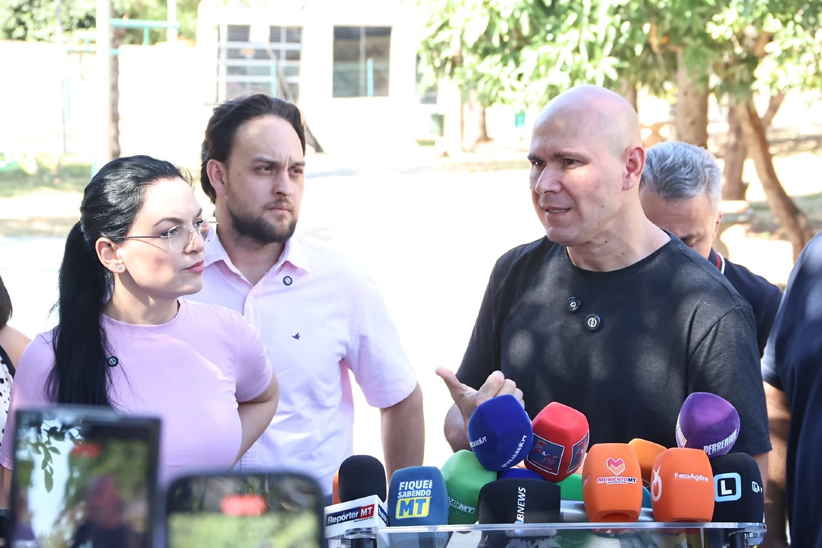 Abilio Brunini, coletiva Parque da Fam&iacute;lia