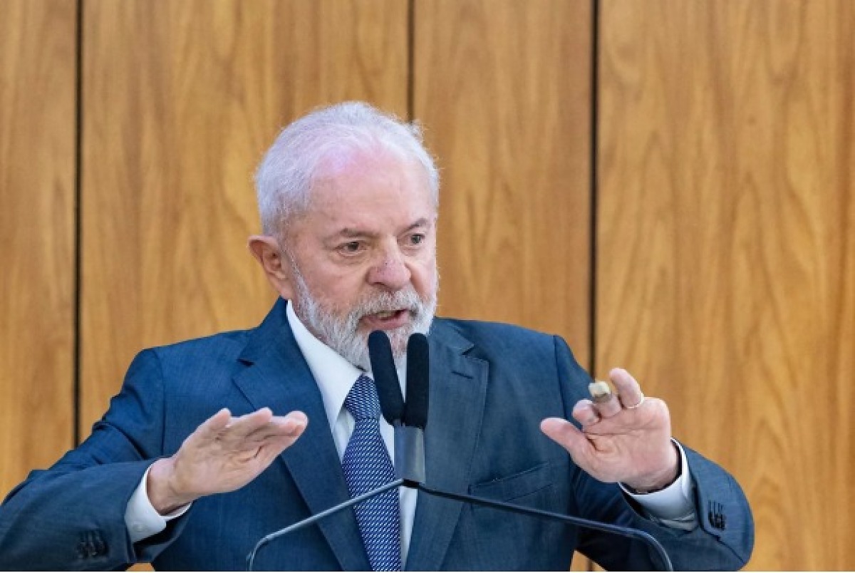 Lula confirma ida ao Flow e disputará atenção com debate da Globo nesta 5ª