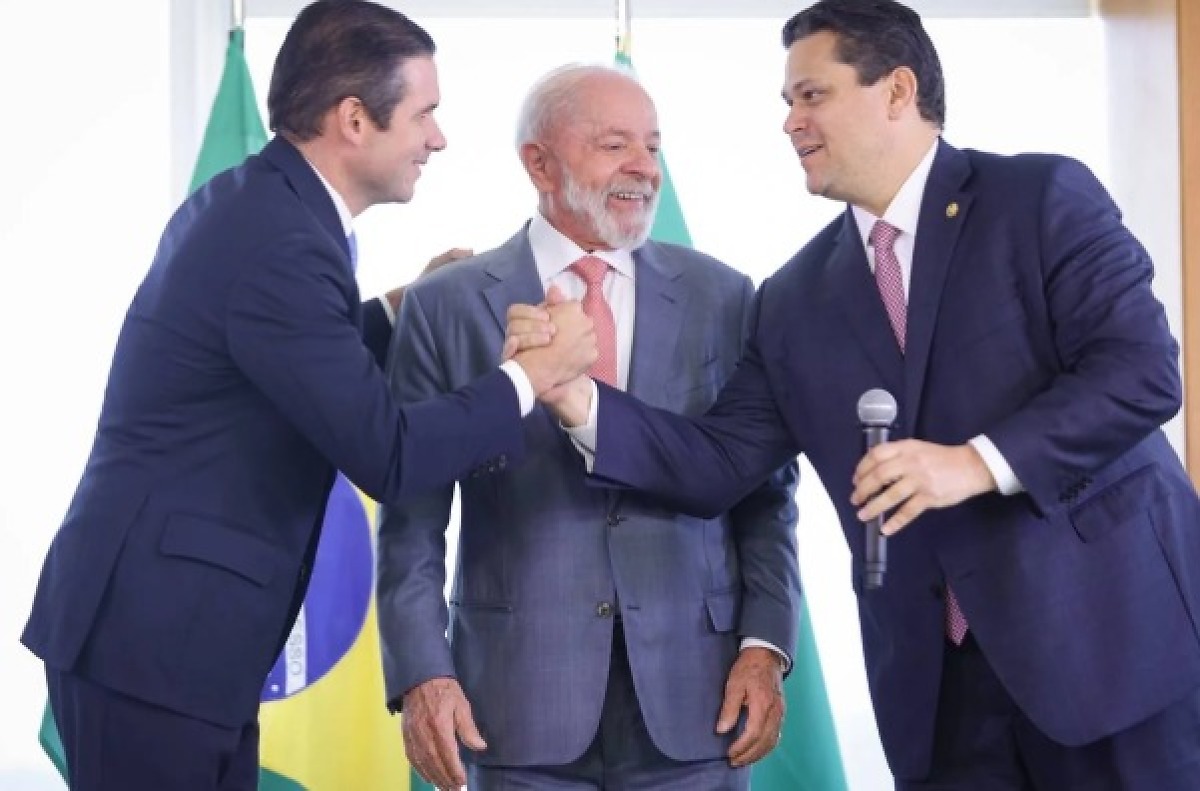 Lula se reúne com Motta e Alcolumbre