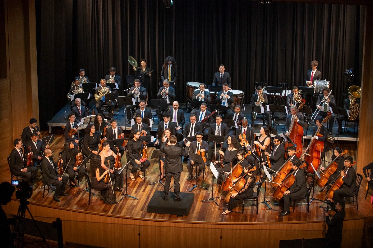 Maestro Murilo Alves Orquestra Mato Grosso