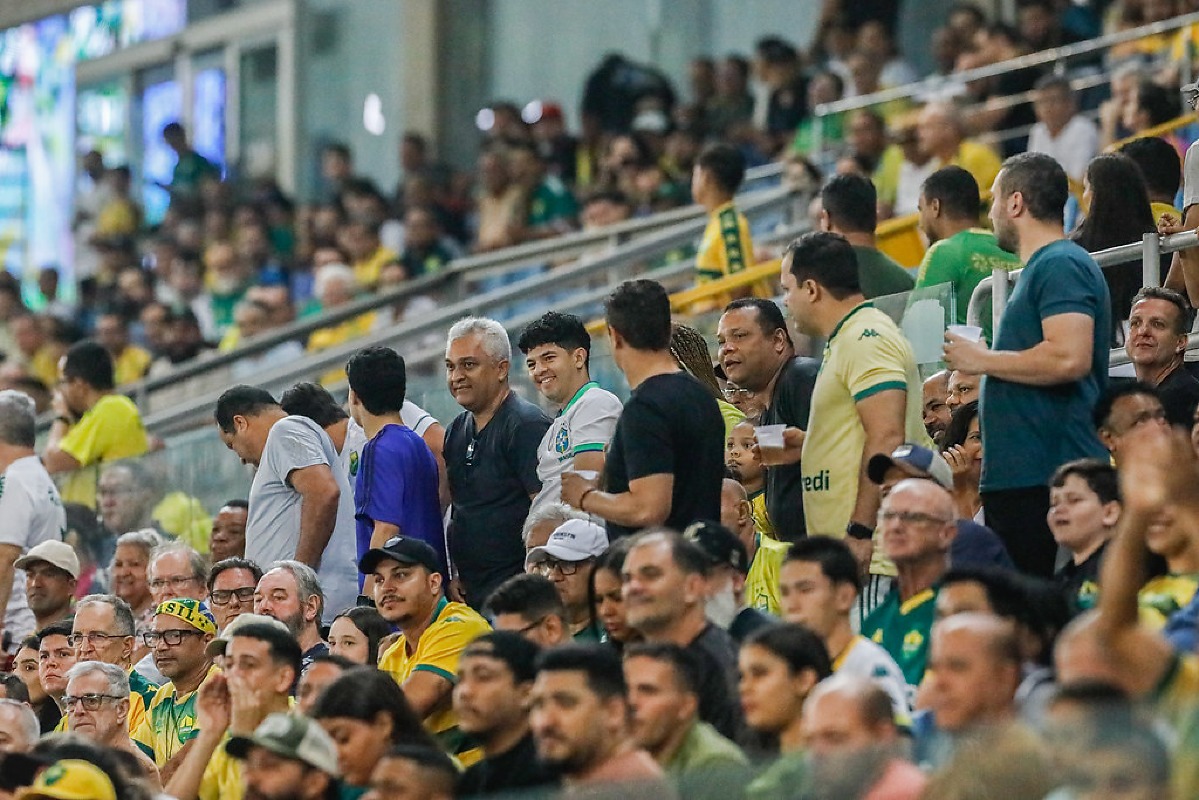 Torcida do Cuiab&aacute; - Arena Pantanal