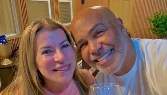 Cantor Richk com a esposa Geralda Helena