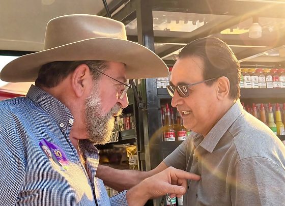 Nelson Barbudo e eleitor