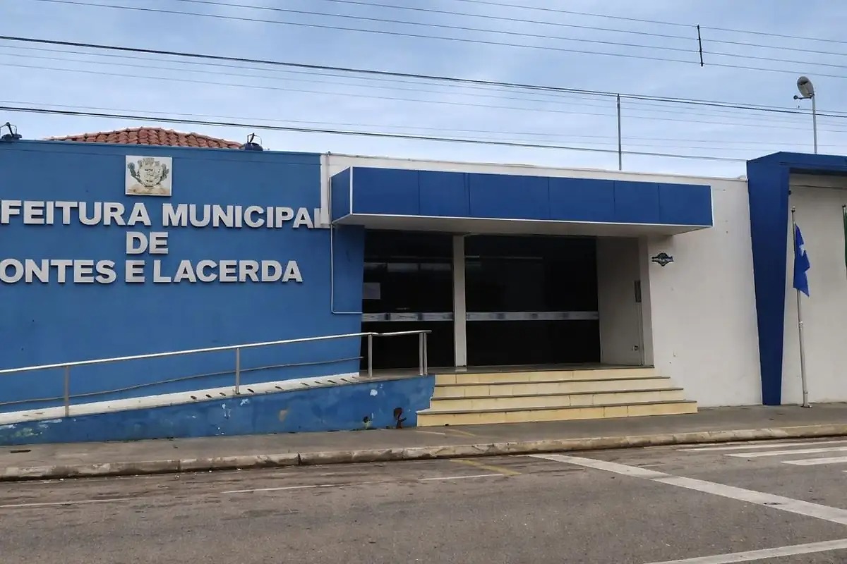 prefeitura pontes e lacerda
