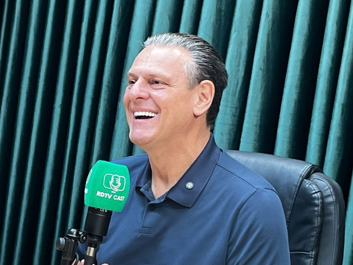carlos favaro