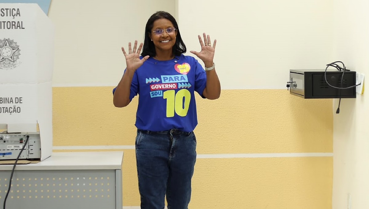 Eleições 2026 Gisela Simona vota em Cuiabá