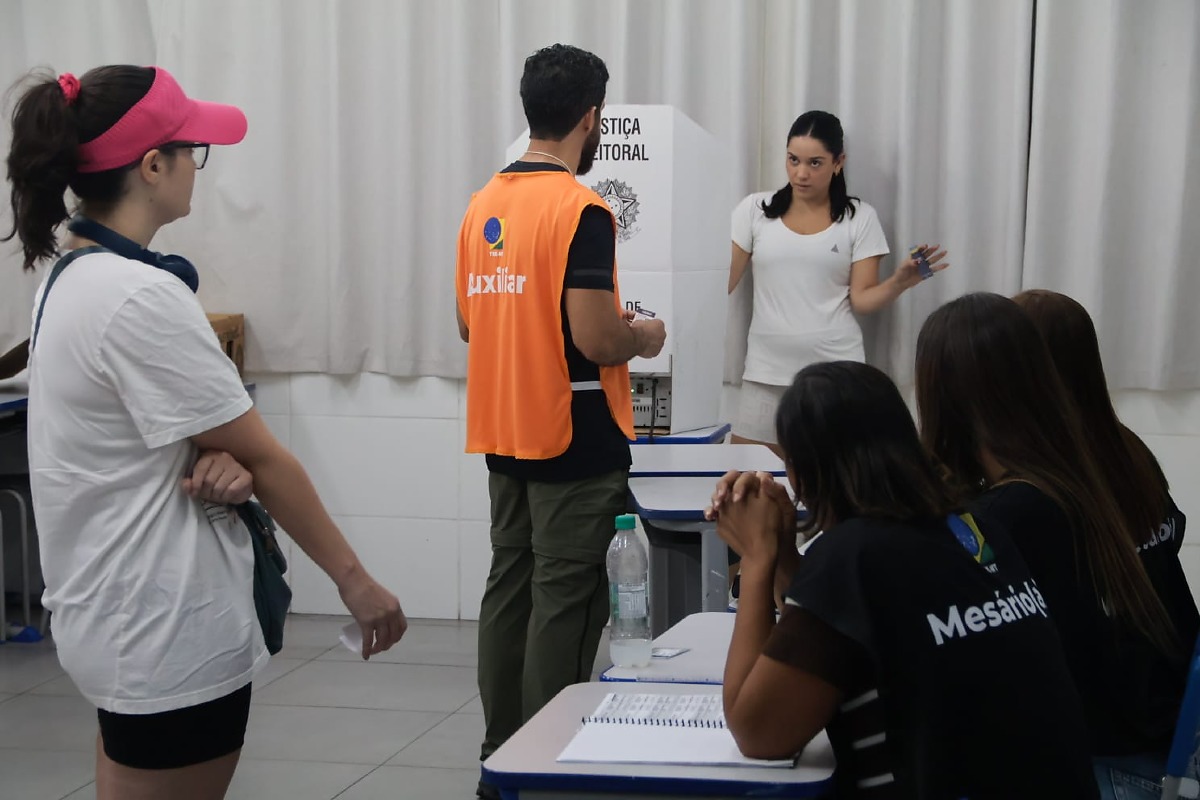 Eleições 2026, cabine eleitoral