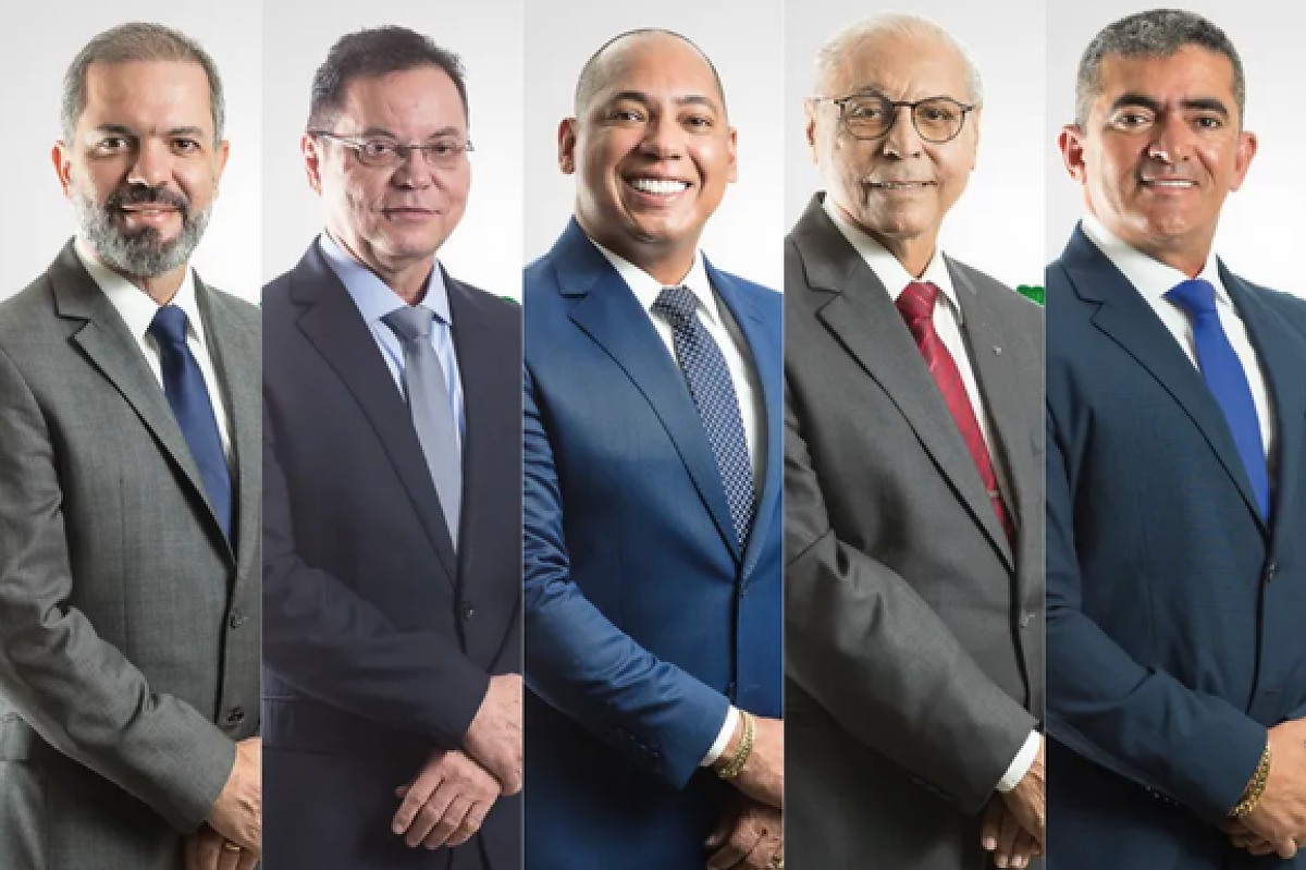 Paulo Ara&uacute;jo; Eduardo Botelho; Juca do Guaran&aacute;; J&uacute;lio Campos; e Elizeu Nascimento