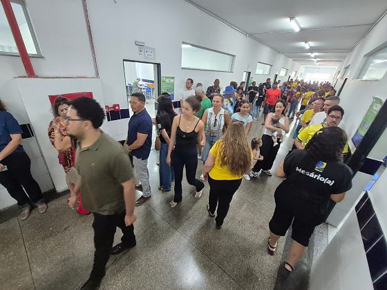Votação no colégio Presidente Médice eleições 2026.jpeg