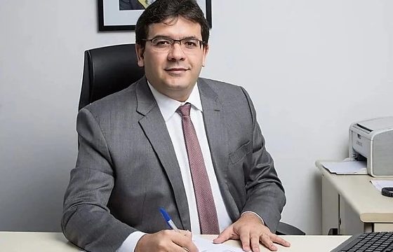 Rafael Fonteles (PT) é reeleito governador do Piauí