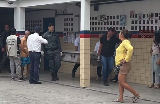 Homem passa mal e morre dentro de seção eleitoral