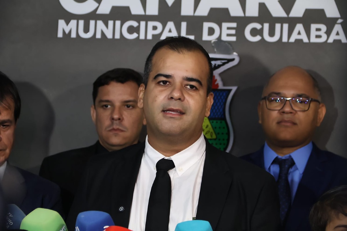 Ilde Taques assume presidência da Câmara de Cuiabá em Mato Grosso