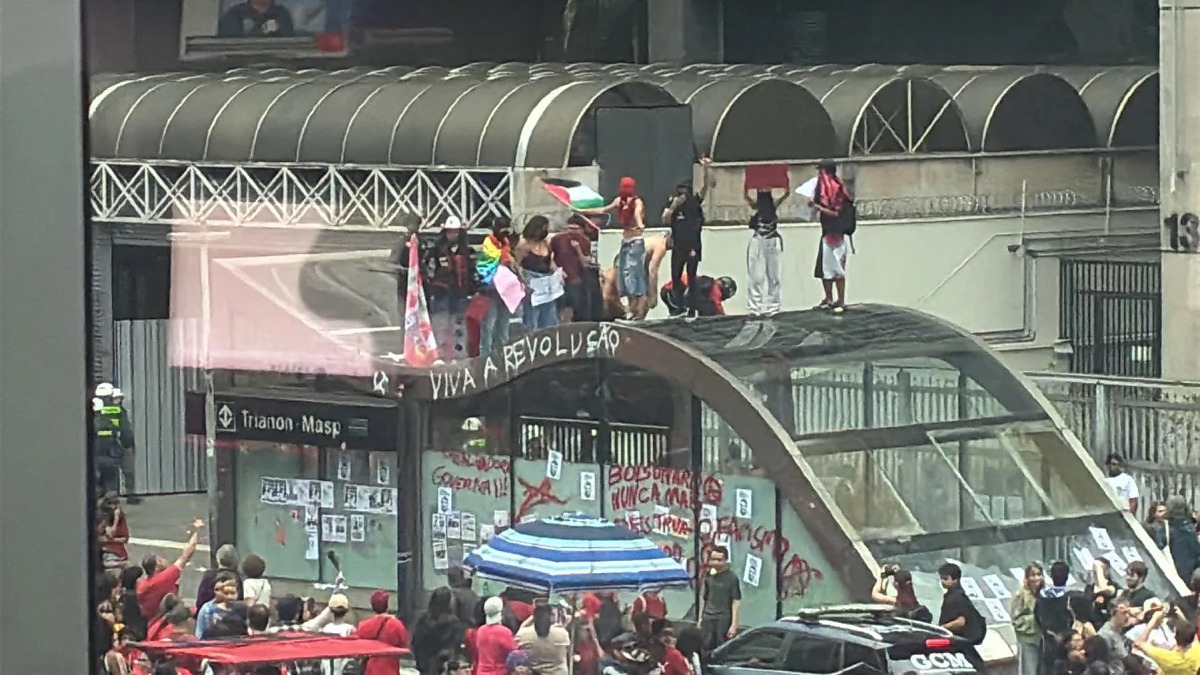 Vandalismo na Paulista
