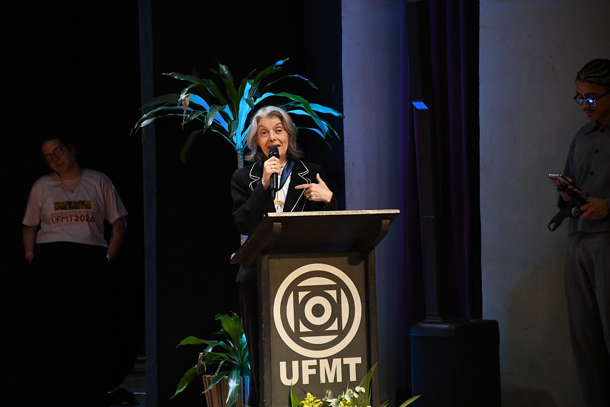 Cármen Lúcia, Ministra STF, UFMT, Cuiabá