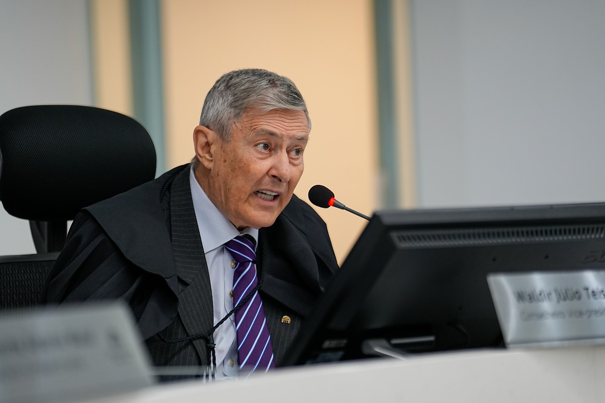 Waldir Teis