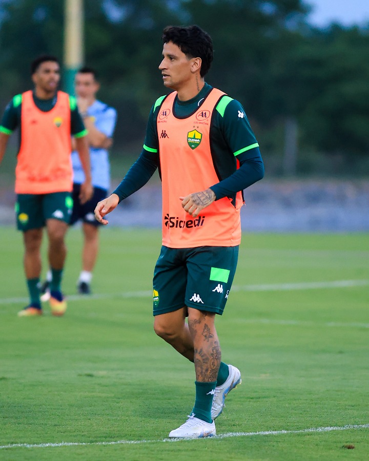 Cuiabá inicia preparação para enfrentar o Londrina no Paraná