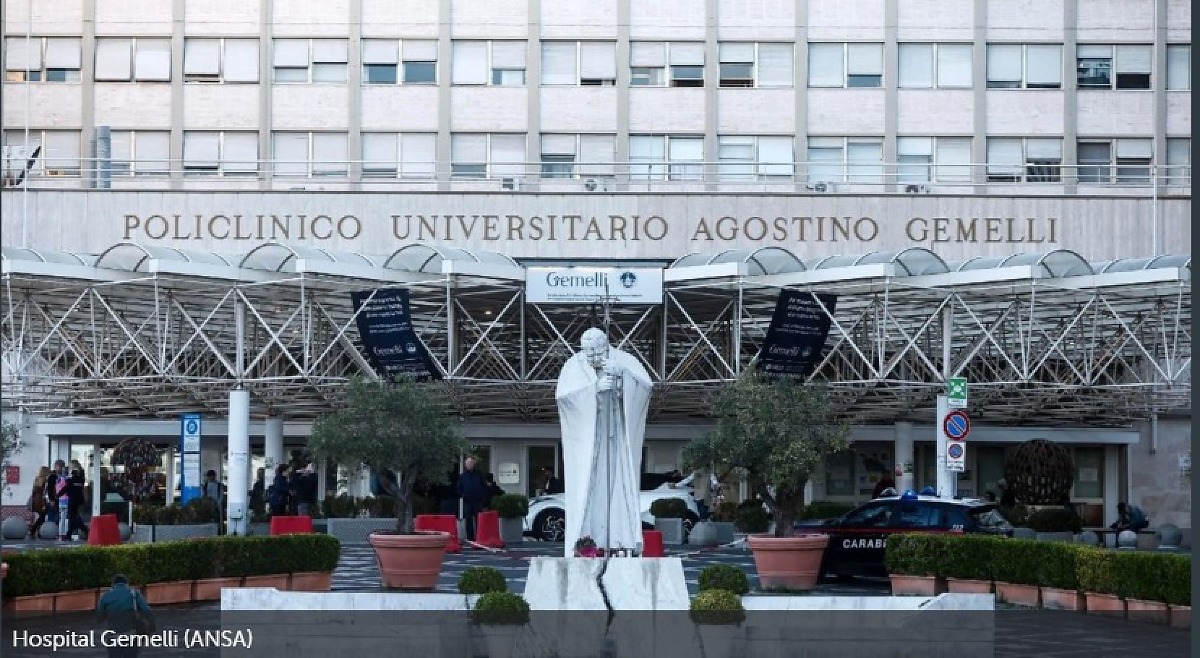  Hospital Gemelli interna&ccedil;&atilde;o papa Vaticano