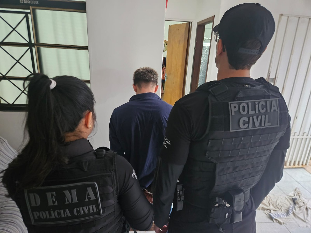 Operação Persona Sintética