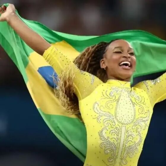 Atleta Rebeca Andrade medalhista olímpica