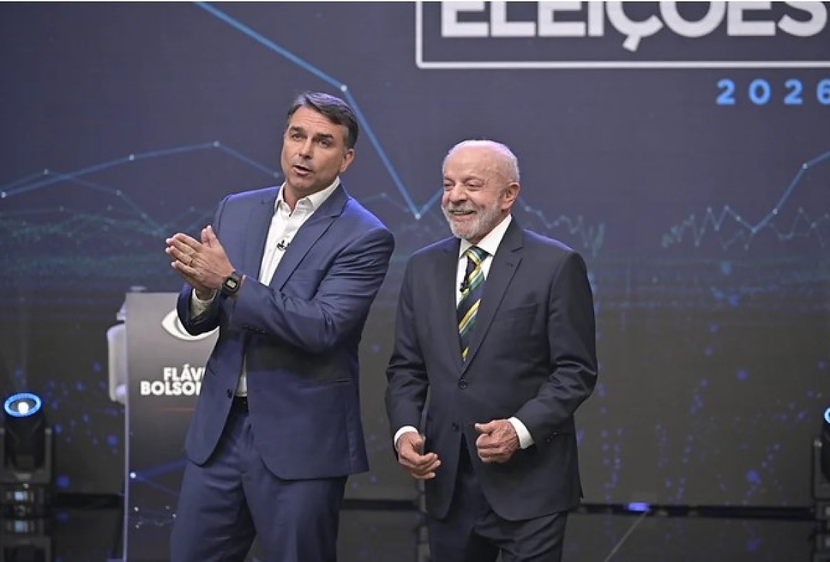 Flávio Bolsonaro e Lula no debate da Band