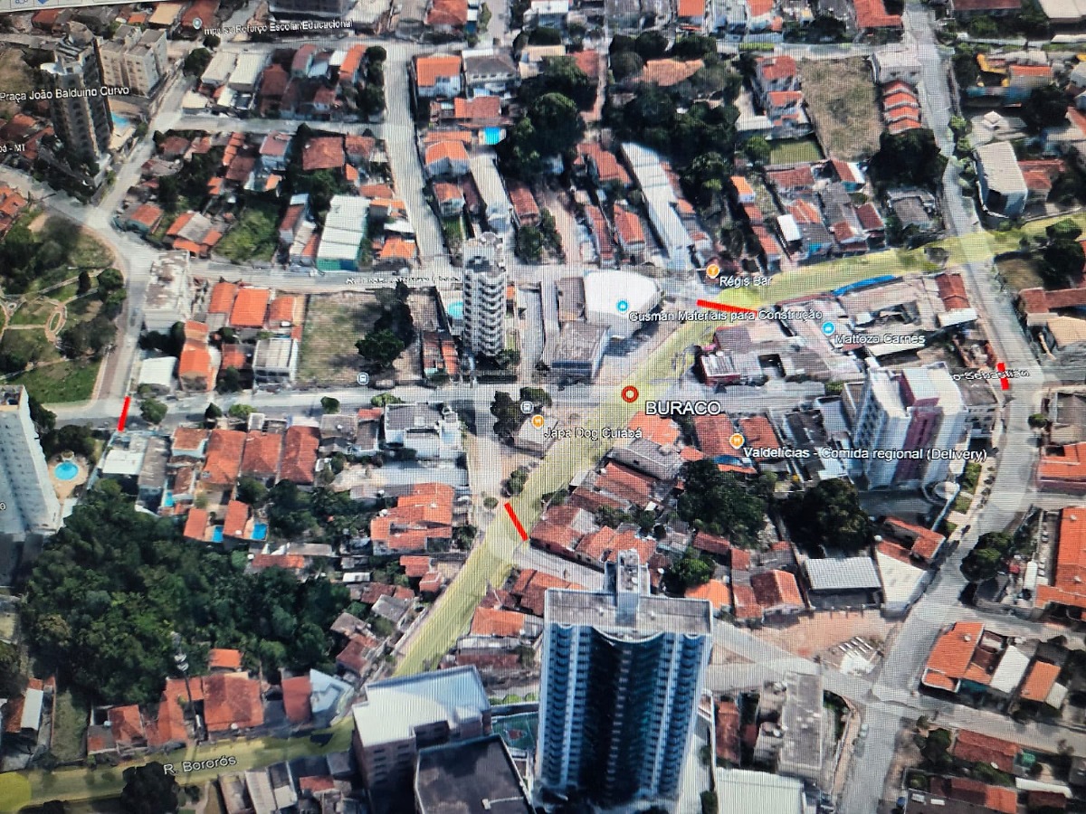 Cruzamento entre as avenidas São Sebastião e Afonso Pena é interditado