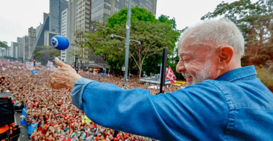 LULA CAMPANHA
