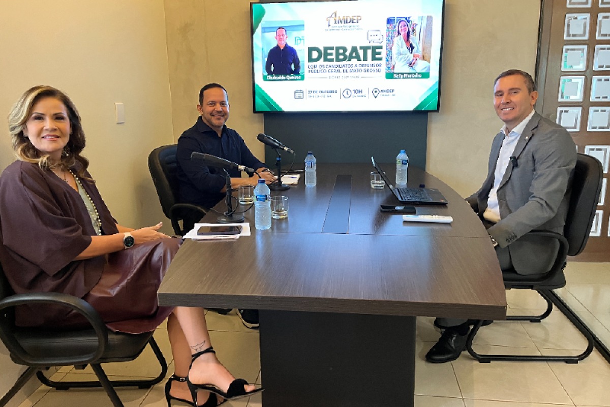 Candidatos a defensor público geral debatem propostas em Cuiabá, MT